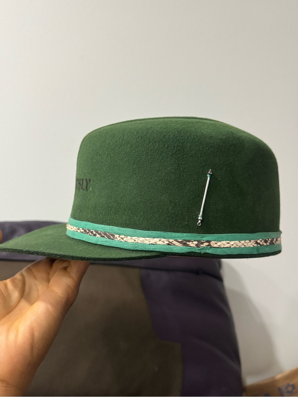 MESHIKA HAT CAP  size 7 1/8